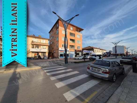 Turhal Merkez Meydan Mah 135 M2 2+1Kat 1 Satılık Daire