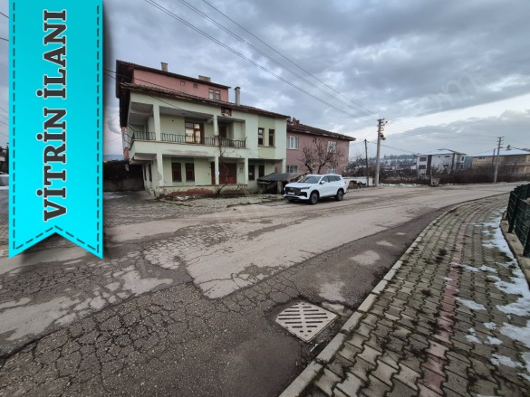 Merkez Turhal Satılık Müstakil Ev |  6+2 Oda | 200M2 2.550.000Tl | Komple Bina Resim-4