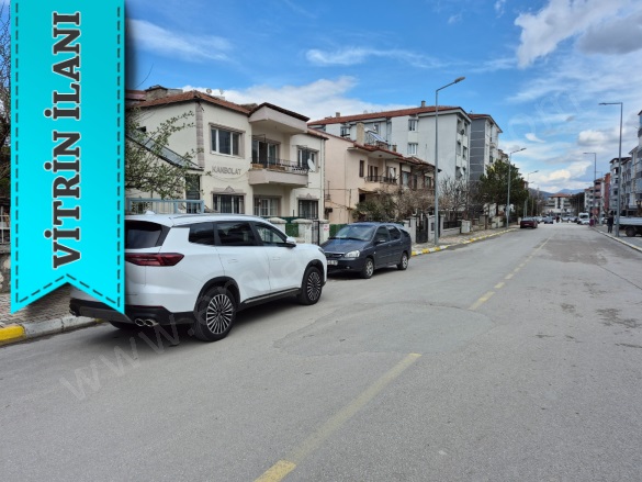 Merkez Turhal Kiralık Daire |  2+1 Oda | 130M2 Aylık 11.000Tl | 2. Kat | Kombi Resim-1