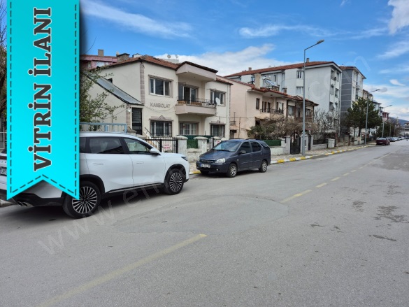 Merkez Turhal Kiralık Daire |  2+1 Oda | 130M2 Aylık 11.000Tl | 2. Kat | Kombi Resim-2