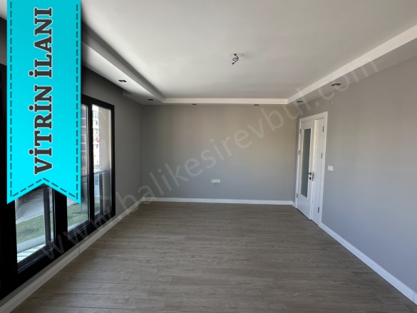 Bahçelievler Altıeylül Kiralık Daire |  3+1 Oda | 140M2 Aylık 46.000Tl | 3. Kat | Yerden Isıtma | 2 Banyo | 3 Yatak Odası Resim-4