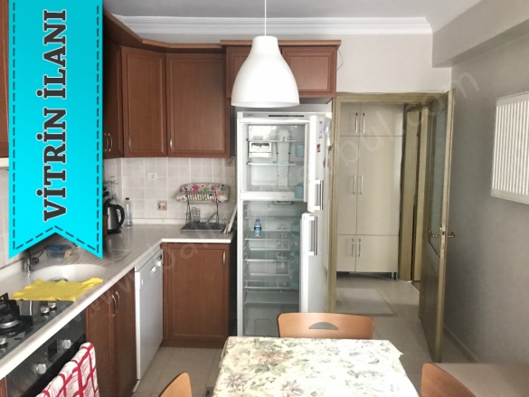 Atatürk Karesi Kiralık Daire |  3+1 Oda | 135M2 Aylık 20.500Tl Eşyalı  | 3. Kat | Kombi | 1 Banyo | 3 Yatak Odası Resim-5