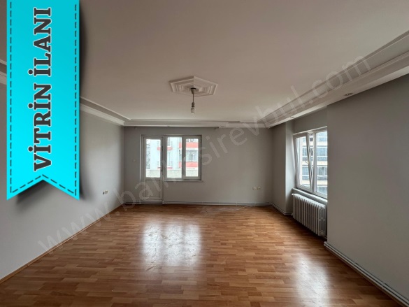 Bahçelievler Altıeylül Kiralık Daire |  4+1 Oda | 168M2 Aylık 32.000Tl | 3. Kat | Kombi | 2 Banyo | 4 Yatak Odası Resim-4