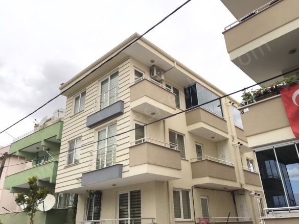 Hasanbasri Çantay Altıeylül Kiralık Daire |  1+1 Oda | 58M2 Aylık 17.500Tl Eşyalı  | 2. Kat | Kombi | 1 Banyo | 1 Yatak Odası Resim-2