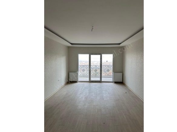 2.Sakarya Karesi Satılık Daire |  3+1 Oda | 126M2 5.180.000Tl  Krediye Uygun  | 12. Kat | Kombi | 2 Banyo | 3 Yatak Odası Resim-4