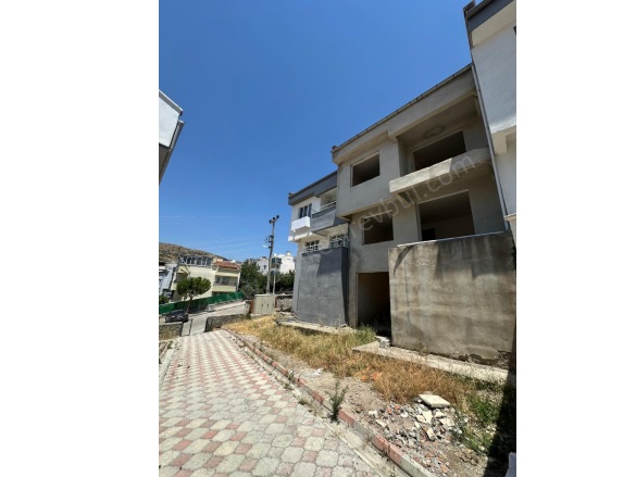 Kuva-İ Milliye Karesi Satılık Müstakil |  3+1 Oda | 210M2 2.750.000Tl  Krediye Uygun  | Dubleks | Kombi | 2 Banyo | 3 Yatak Odası Resim-4