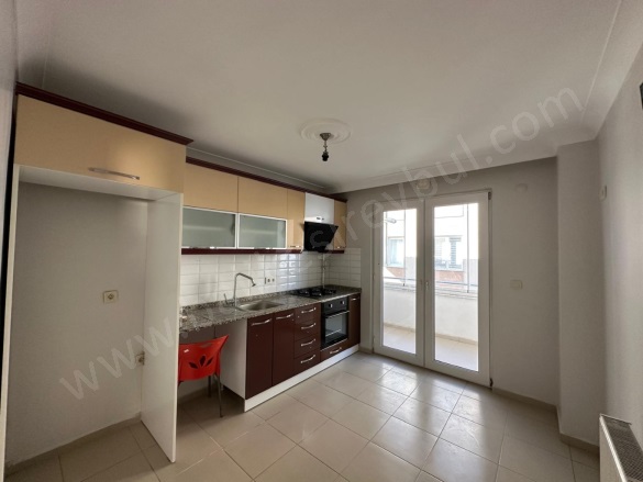 Plevne Altıeylül Kiralık Daire |  3+1 Oda | 145M2 Aylık 25.500Tl | 3. Kat | Kombi | 1 Banyo | 3 Yatak Odası Resim-5