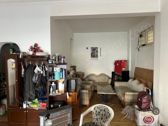 Hasanbasri Çantay Altıeylül Kiralık Dükkan |  76M2 Bilgi Yok 850.000Tl | Zemin Kat Resim-4