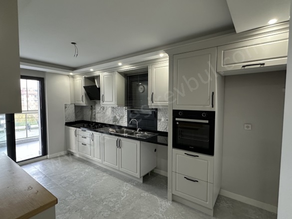 Paşaalanı Karesi Kiralık Daire |  2+1 Oda | 105M2 Aylık 36.000Tl | 1. Kat | Yerden Isıtma | 2 Banyo | 2 Yatak Odası Resim-4