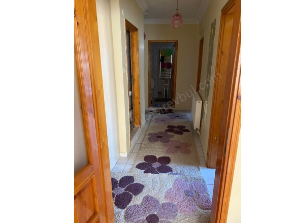 Sütlüce Altıeylül Kiralık Daire |  3+1 Oda | 130M2 Aylık 25.500Tl Eşyalı  | 2. Kat | Kombi | 1 Banyo | 3 Yatak Odası Resim-4