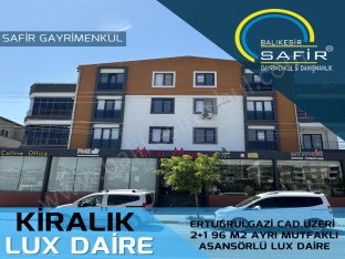 BALIKESİR KİRALIK DAİRE SAFİR DEN ERTUĞRULGAZİ CAD.ÜZERİ 2+1 96 M2 AYRI MUTFAKLI ASANSÖRLÜ LUX DAİRE