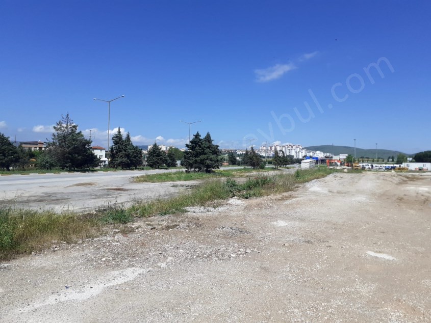 BALIKESİR SATILIK TARLA SAFİR DEN BURSA İZMİR KARAYOLU ÜZERİ YOLA CEPHELİ 2.180 M2 TİCARİ AMAÇLI
