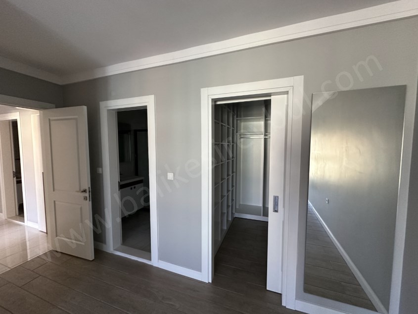 BALIKESİR KİRALIK DAİRE SAFİR DEN BAHÇELİEVLER 3+1 140 M2 ASANSÖRLÜ KAPALI OTOPARKLI LUX DAİRE