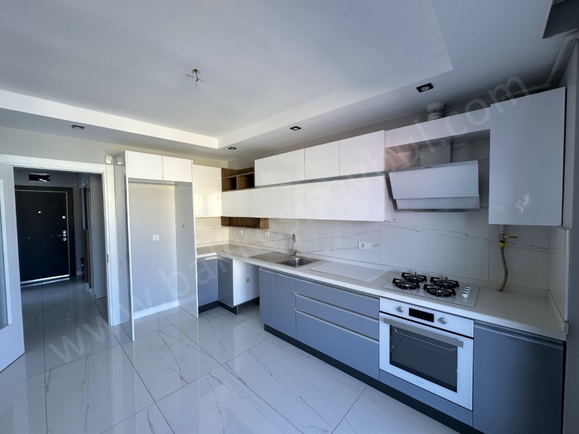 BALIKESİR KİRALIK DAİRE SAFİR DEN BAHÇELİEVLER 3+1 140 M2 ASANSÖRLÜ KAPALI OTOPARKLI LUX DAİRE