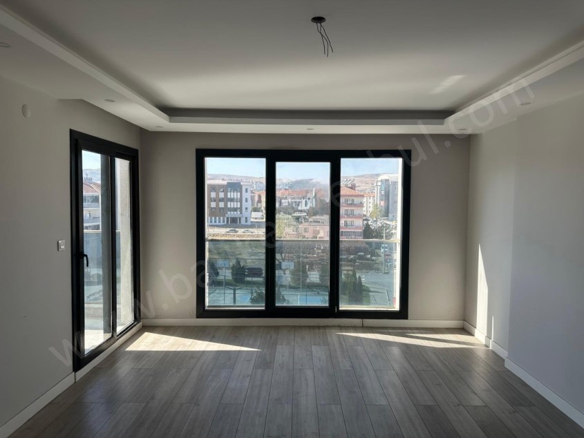 BALIKESİR KİRALIK DAİRE SAFİR DEN PAŞAALANI BANDIRMA CD.2+1 105 M2 ASAN.KAPALI OTOPARKLI LUX ARAKAT