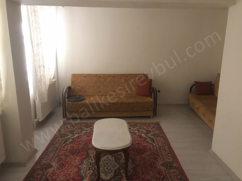 BALIKESİR KİRALIK DAİRE SAFİR DEN ÇARŞI MERKEZE YÜR.MES.1+1 70 M2 AYRI MUTFAKLI EŞYALI YÜKSEK GİRİŞ
