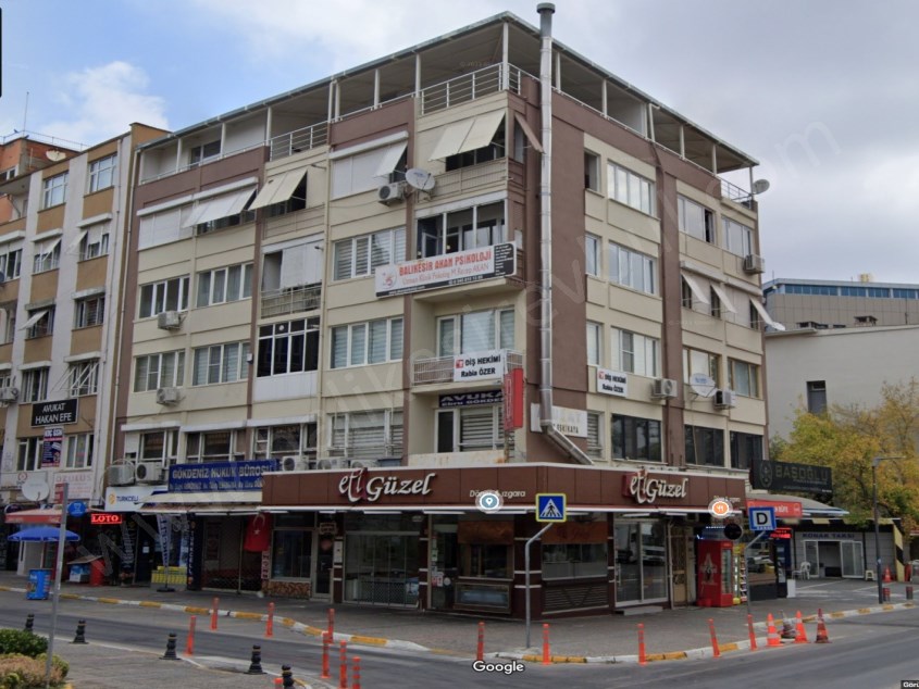 BALIKESİR KİRALİK OFİS SAFİR DEN ÇARŞI MERKEZ VALİLİK KARŞISI 3+1 130 M2 ARAKAT OFİS BÜRO