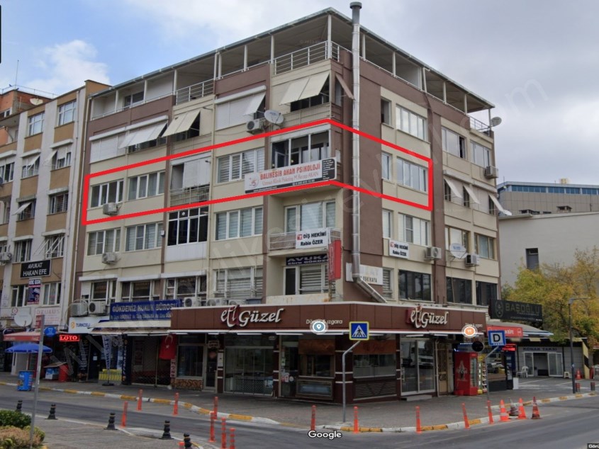 BALIKESİR KİRALİK OFİS SAFİR DEN ÇARŞI MERKEZ VALİLİK KARŞISI 3+1 130 M2 ARAKAT OFİS BÜRO