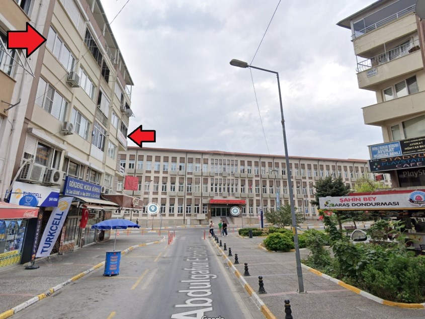 BALIKESİR KİRALİK OFİS SAFİR DEN ÇARŞI MERKEZ VALİLİK KARŞISI 3+1 130 M2 ARAKAT OFİS BÜRO
