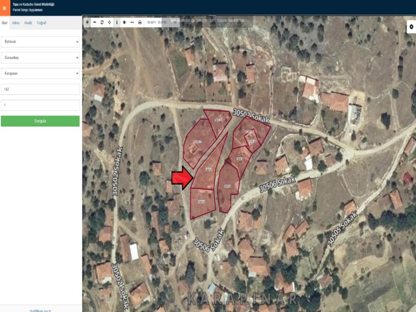 BALIKESİR SATILIK ARSA SAFİR DEN BALIKESİR DURSUNBEY KARAPINARDA 492 M2 KONUT İMARLI KÖŞE ARSA