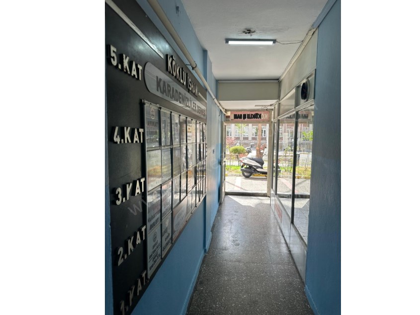 BALIKESİR KİRALIK OFİS BÜRO SAFİR DEN ÇARŞI MERKEZ VALİLİK KARŞISI 1 ODALI 18 m2 OFİS BÜRO 