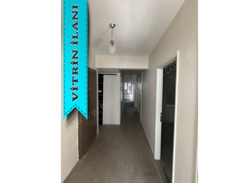 BALIKESİR SATILIK DAİRE SAFİR DEN ÇARŞI MERKEZE YÜRÜME MESAFESİNDE 3+1 110 M2 KOMBİLİ ARAKAT DAİRE