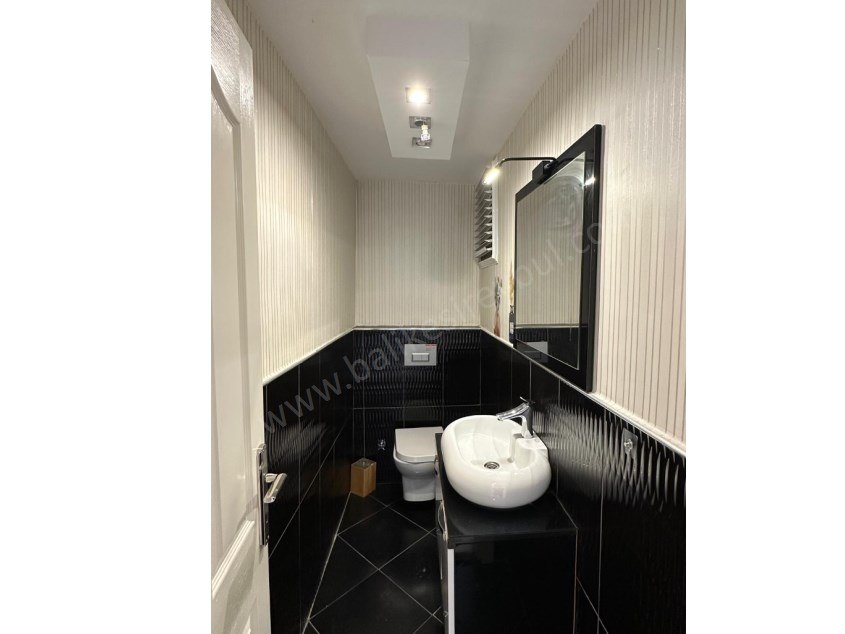 BALIKESİR KİRALIK DAİRE SAFİR DE BAHÇELİEVLER ÇARŞAMBA PAZARI YAKINI 3+1 130 M2 KOMBİLİ DAİRE