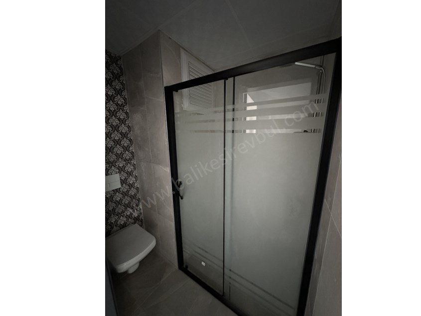 BALIKESİR KİRALIK DAİRE SAFİR DEN ERTUĞRULGAZİ CAD.ÜZERİ 2+1 96 M2 AYRI MUTFAKLI ASANSÖRLÜ LUX DAİRE