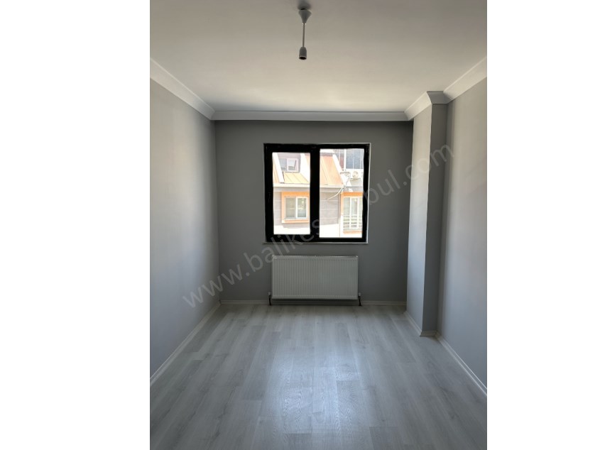 BALIKESİR KİRALIK DAİRE SAFİR DEN ERTUĞRULGAZİ CAD.ÜZERİ 2+1 96 M2 AYRI MUTFAKLI ASANSÖRLÜ LUX DAİRE