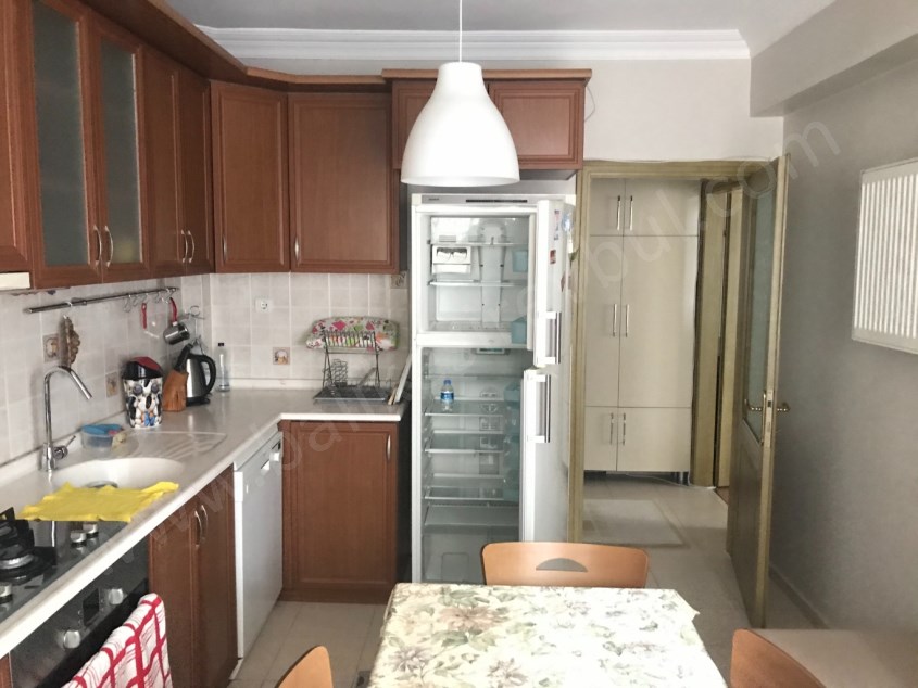 BALIKESİR EŞYALI KİRALIK DAİRE SAFİR DEN TURGUT REİS CAD.3+1 135 M2 EŞYALI ASANSÖRLÜ ARAKAT