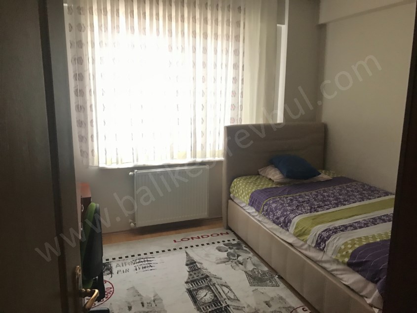 BALIKESİR EŞYALI KİRALIK DAİRE SAFİR DEN TURGUT REİS CAD.3+1 135 M2 EŞYALI ASANSÖRLÜ ARAKAT