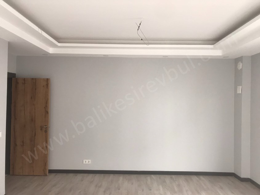 BALIKESİR KİRALIK DAİRE SAFİR DEN PLEVNE KARESİ CADDESİ YANI 3+1 110 m2 ASANSÖRLÜ LUX ARAKAT
