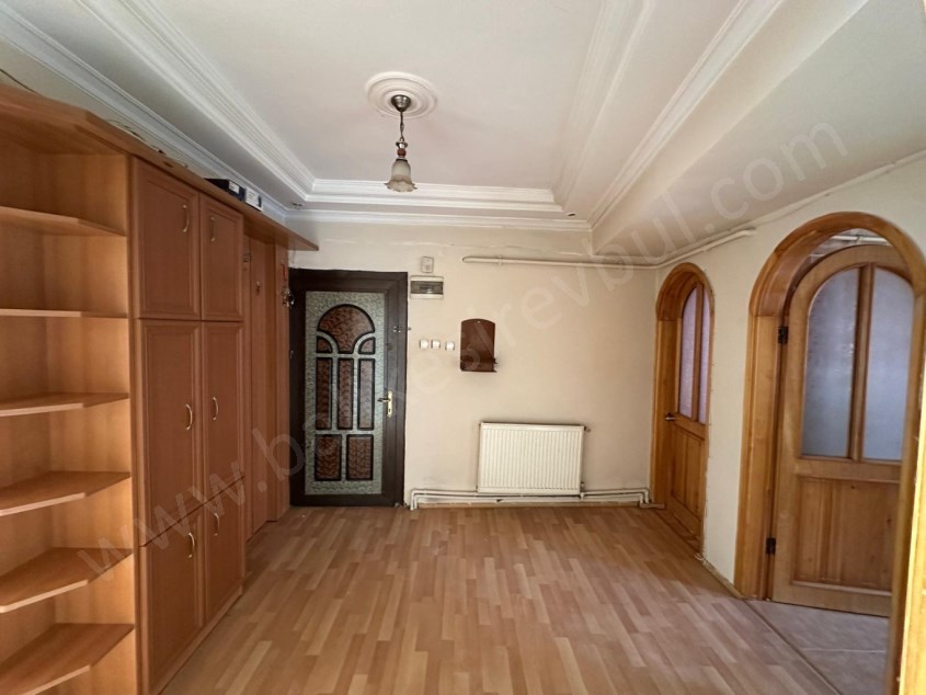 BALIKESİR KİRALIK DAİRE SAFİR DEN ÇARŞI MERKEZDE 2+1 90 M2 AYRI MUTFAKLI KOMBİLİ ARAKAT DAİRE 