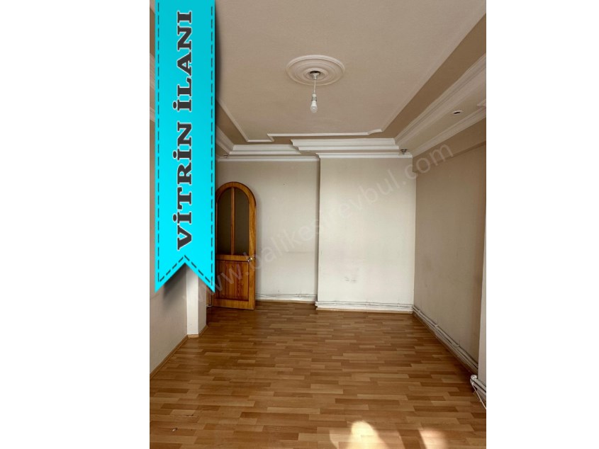 BALIKESİR KİRALIK DAİRE SAFİR DEN ÇARŞI MERKEZDE 2+1 90 M2 AYRI MUTFAKLI KOMBİLİ ARAKAT DAİRE 