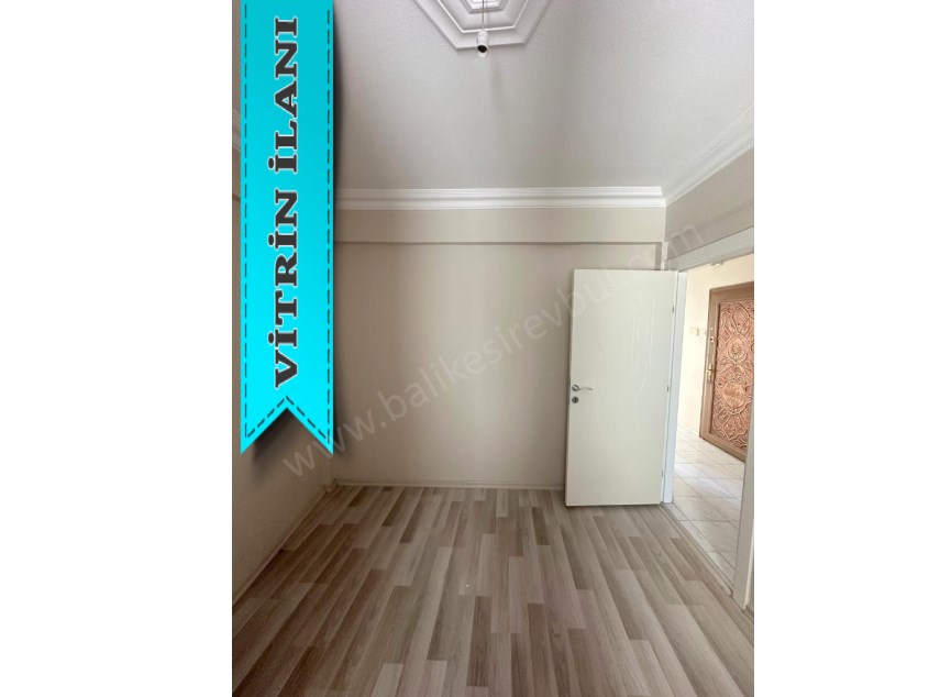 BALIKESİR KİRALIK DAİRE SAFİR DEN ÇARŞI MERKEZE YÜRÜME MES.KAYABEYDE 3+1 120 M2 KOMBİLİ 