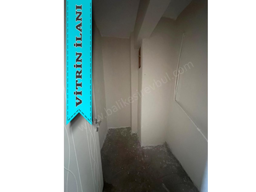 BALIKESİR KİRALIK DAİRE SAFİR DEN ÇARŞI MERKEZE YÜRÜME MES.KAYABEYDE 3+1 120 M2 KOMBİLİ 