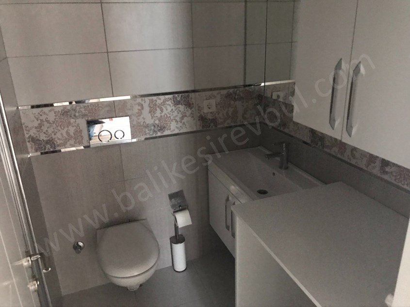 BALIKESİR KİRALIK DAİRE SAFİR DEN PLEVNE YENİ İZMİR YOLU YAKINI 2+1 78 M2 ASANSÖRLÜ LUX DAİRE