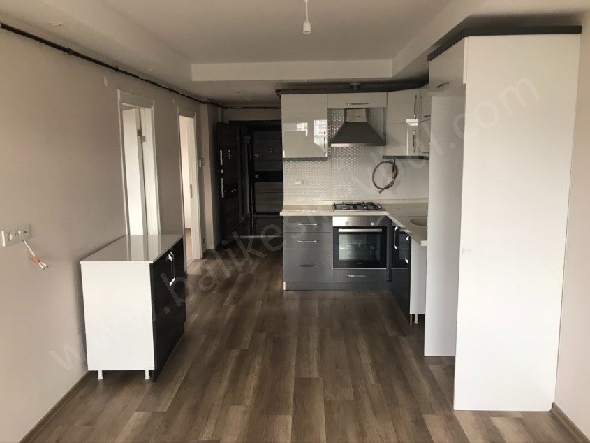 BALIKESİR KİRALIK DAİRE SAFİR DEN PLEVNE YENİ İZMİR YOLU YAKINI 2+1 78 M2 ASANSÖRLÜ LUX DAİRE