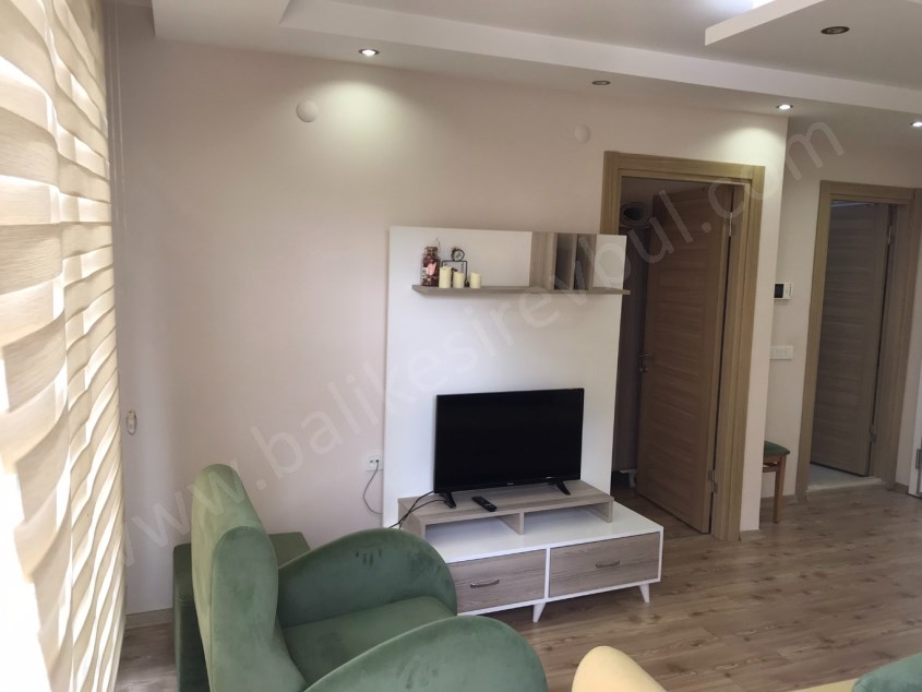 BALIKESİR KİRALIK DAİRE SAFİR DEN CENGİZTOPEL CD.YANI EŞYALI 1+1 58 M2 ASANSÖRLÜ LUX ARAKAT DAİRE