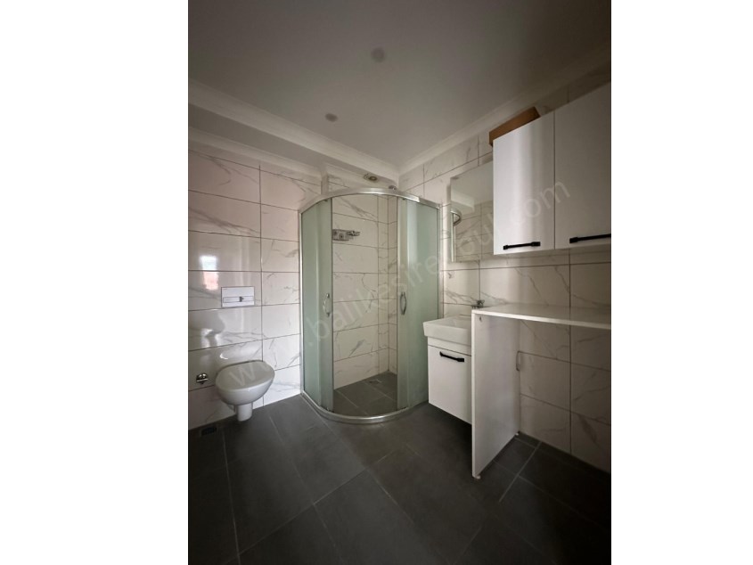 BALIKESİR SATILIK DAİRE SAFİR DEN NECATİ EĞİTİM FAKÜLTESİ YAK.2+1 60 M2 ASANSÖRLÜ LUX SON KAT DAİRE