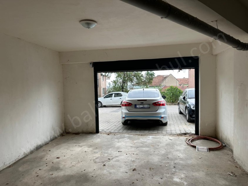 BALIKESİR SATILIK DAİRE SAFİR DEN NECATİ EĞİTİM FAKÜLTESİ YAK.2+1 60 M2 ASANSÖRLÜ LUX SON KAT DAİRE