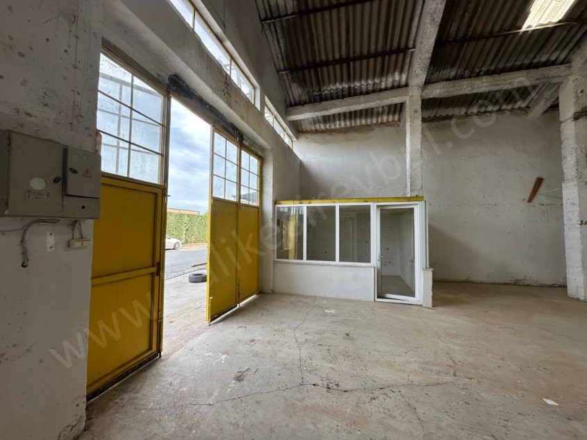 BALIKESİR KİRALIK DEPO SAFİR DEN KEPSUT CADDESİ ARKASI AVLU TARAFI 270 M2 KULLANIMA HAZIR DEPO 