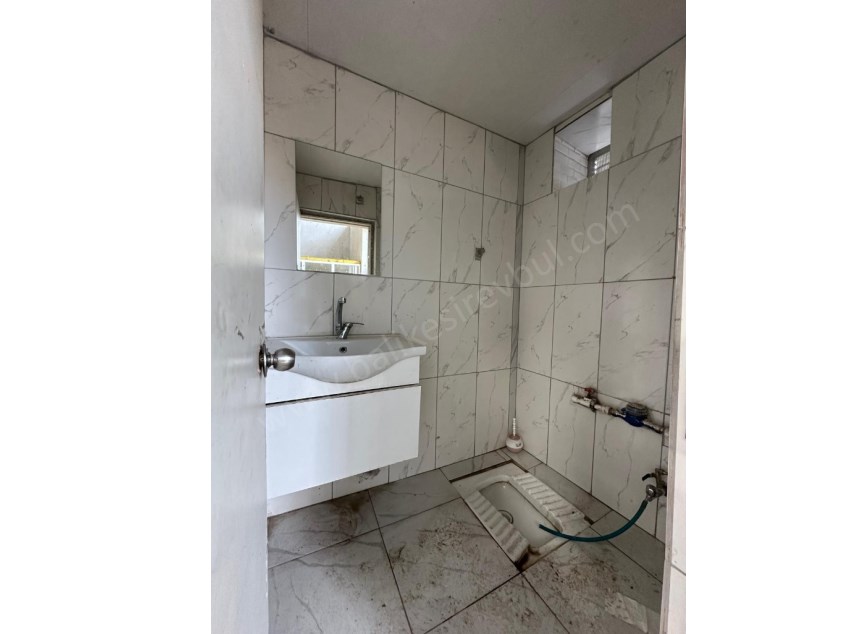 BALIKESİR KİRALIK DÜKKAN SAFİR DEN KEPSUT CADDESİ ARKASI AVLU TARAFI 270 M2 KULLANIMA HAZIR DÜKKAN