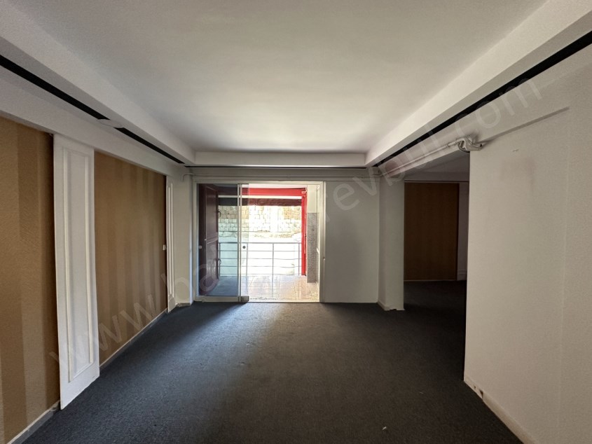 BALIKESİR KİRALIK OFİS BÜRO SAFİR DEN ÇARŞI MERKEZ ATALAR CAD.ÜZERİ 2+1 100 M2 KULLANIMA HAZIR  