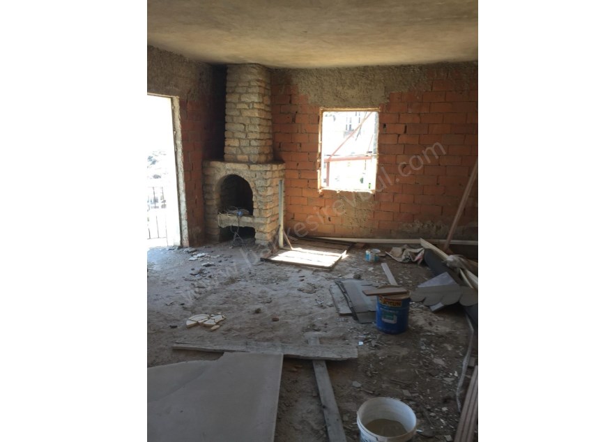 Bodrum Gündoğan Site İçinde Deniz Manzaralı Natamam Villa