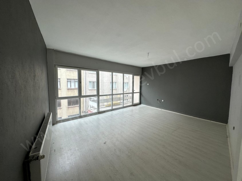 BALIKESİR KİRALIK OFİS BÜRO SAFİR DEN ÇARŞI MERKEZ ATALAR CADDESİ ÜZERİ 2+1 95 M2 ARAKAT KOMBİLİ