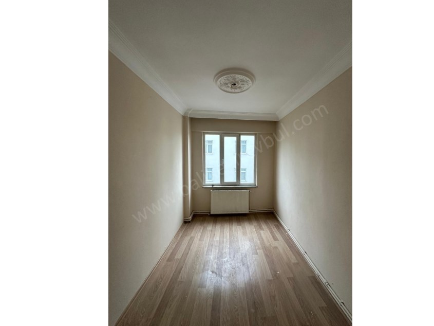 BALIKESİR SATILIK DAİRE SAFİR DEN ÇARŞI MERKEZE YÜRÜME MESAFESİNDE 3+1 105 M2 KOMBİLİ ARAKAT DAİRE