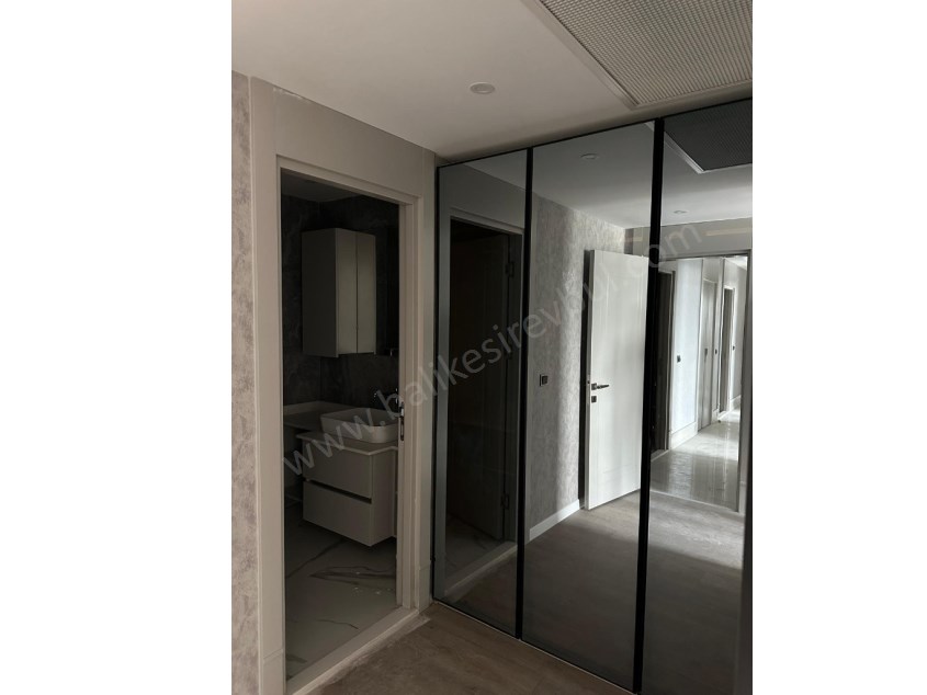 BALIKESİR KİRALIK DAİRE SAFİR DEN AYYILDIZ KONUTLARI 3+1 129 M2 HAVUZLU KAPALI OTOPARKLI LUX ARAKAT