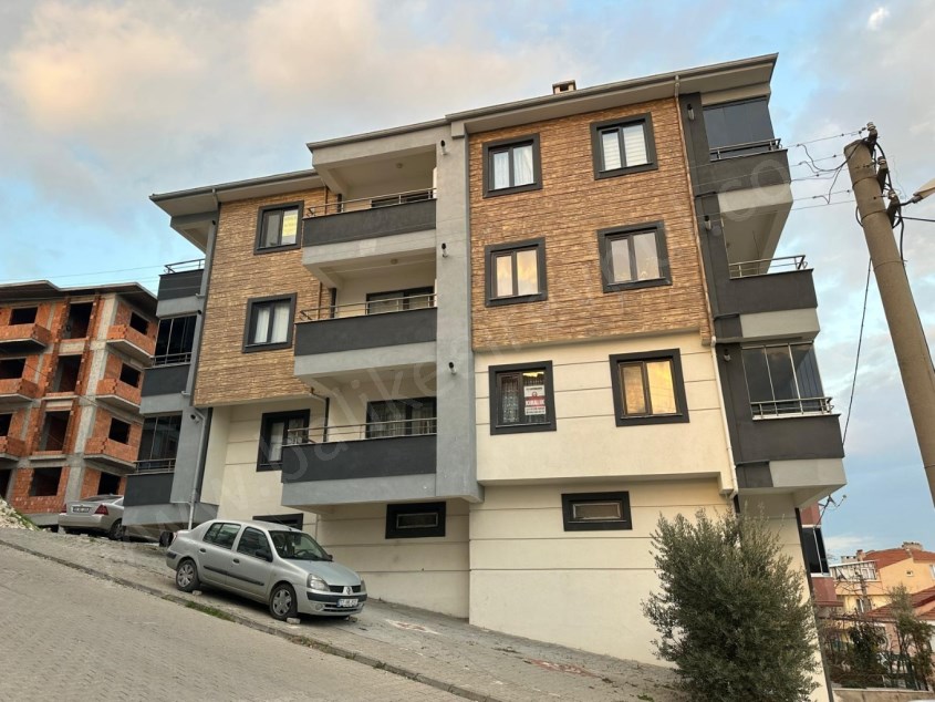 BALIKESİR KİRALIK DAİRE SAFİR DEN NECATİ EĞİTİM FAKÜLTESİ YAK.2+1 60 M2 ASANSÖRLÜ LUX SON KAT DAİRE
