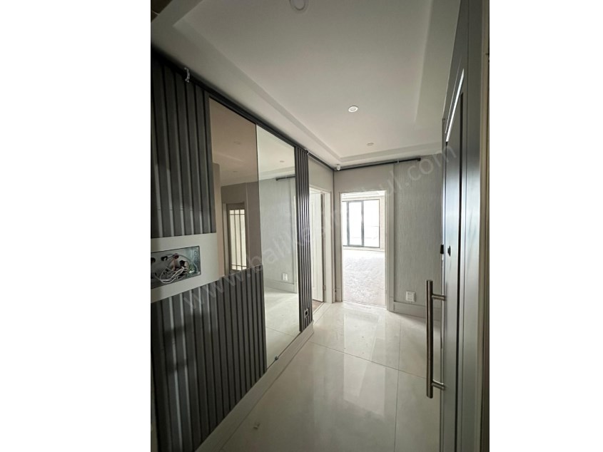 BALIKESİR KİRALIK DAİRE SAFİR DEN AYYILDIZ KONUTLARI 3+1 133 M2 HAVUZLU KAPALI OTOPARKLI LUX ARAKAT